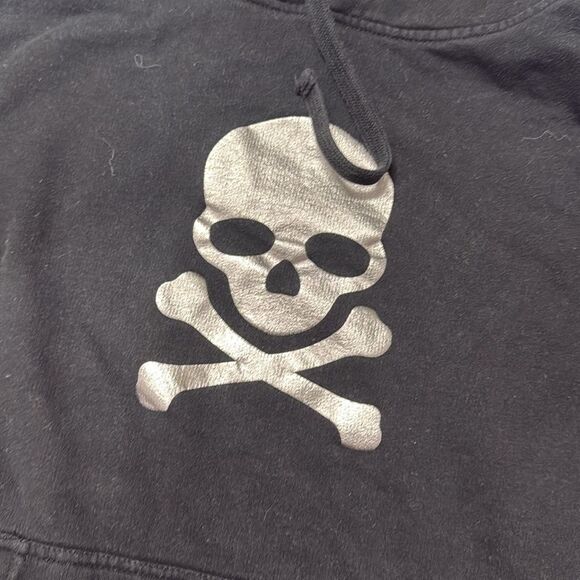 SoulCycle Black Skull Hoodie - Sweatshirt with Skull Logo in Silver - LARGE - Picture 2 of 4